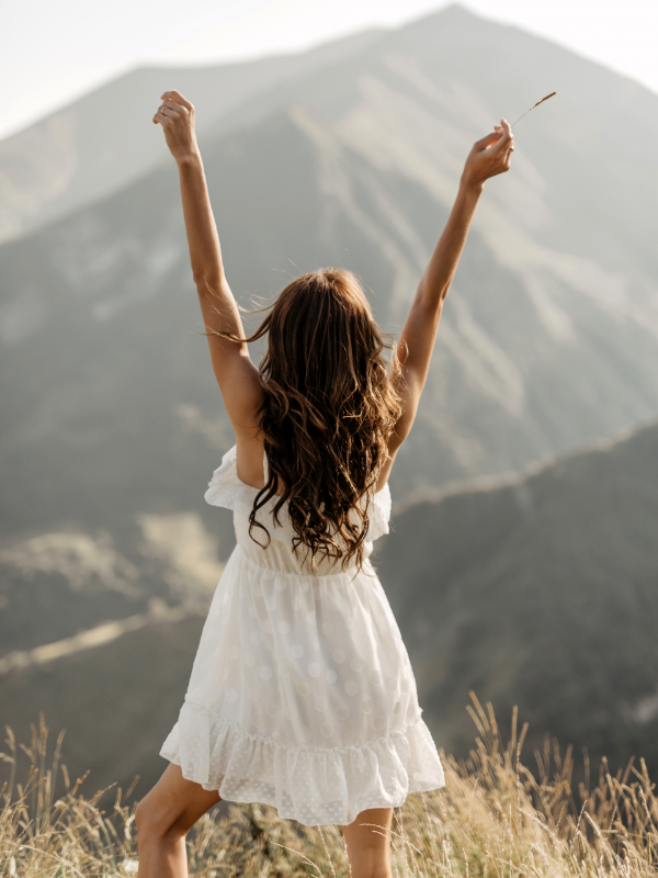 Karin Zschau, diplomierte Mentaltrainerin mit dem Spezialgebiet für Frauen und mentaler Geburtsvorbereitung in Kitzbühel, Tirol, Österreich oder Online, Positive Birth Trainerin